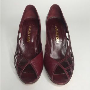 Vintage Halston Leather Pump